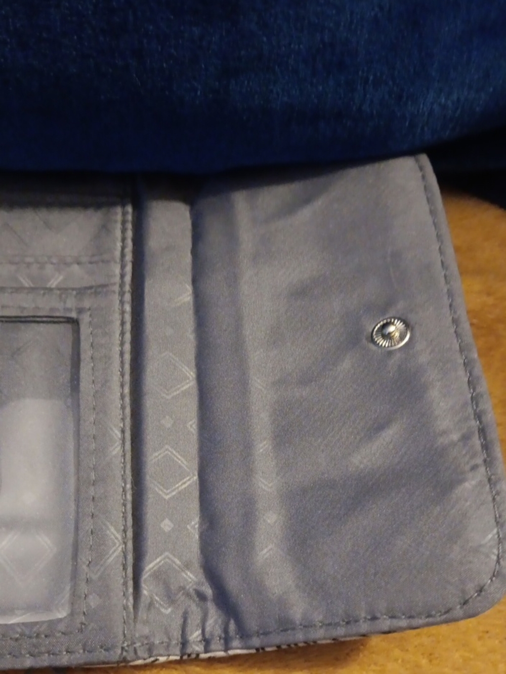Vera Bradley Taupe and Cream Quilted Floral Wallet - Picture 5 of 6